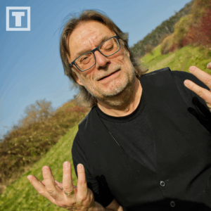 Born To Be Free Warum Unternehmer Klarheit und ein starkes inneres Fundament brauchen. In meinem Programm „Born To Be Free" zeige ich Ihnen, warum Freiheit ein Führungsthema ist – und wie Klarheit, innerer Kompass und mentales Training Ihr Business und Ihr Leben wieder in Einklang bringen.